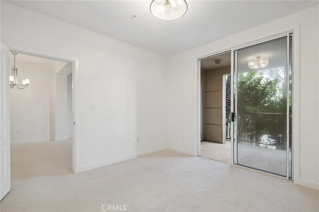 2202 Watermarke, Irvine, California 92612 home-pic-16