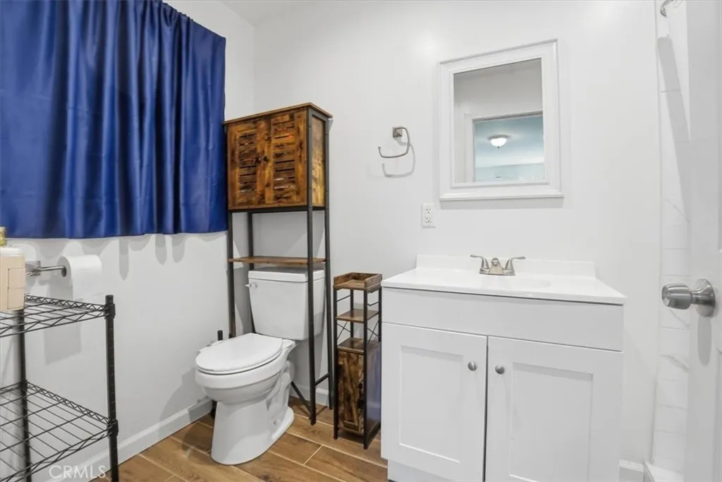 11235 Mina Avenue, Whittier, California 90605 home-pic-32