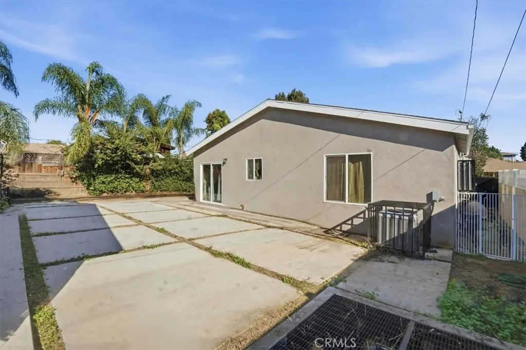 11235 Mina Avenue, Whittier, California 90605 home-pic-22