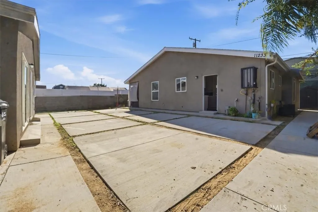 11235 Mina Avenue, Whittier, California 90605 home-pic-25