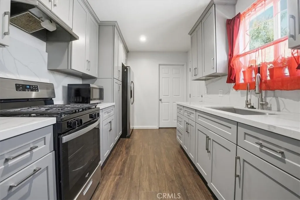11235 Mina Avenue, Whittier, California 90605 home-pic-27