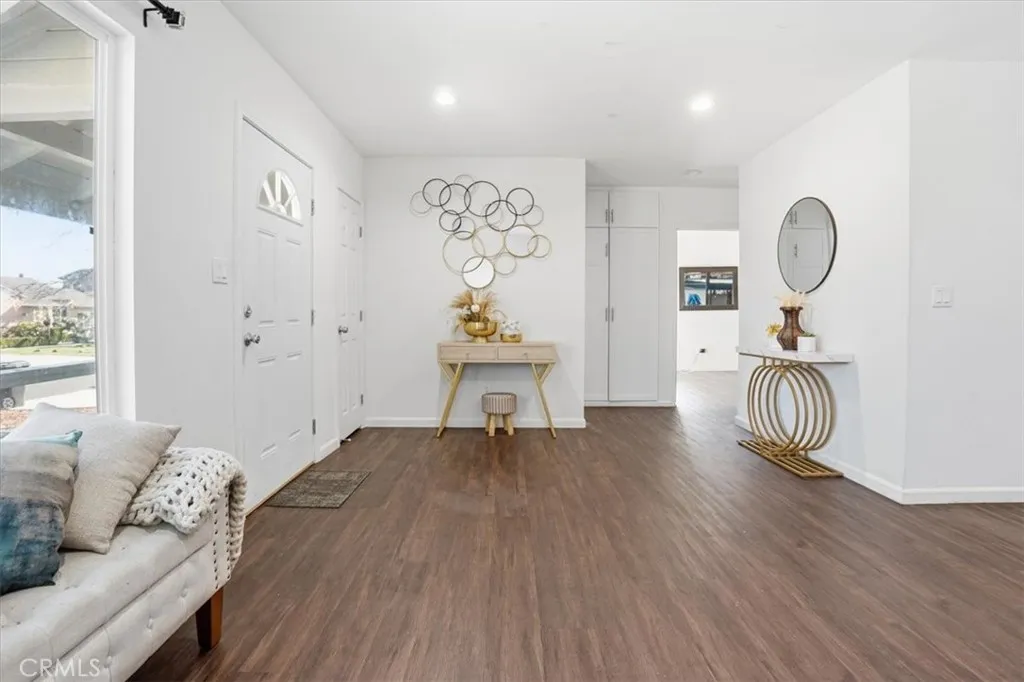 11235 Mina Avenue, Whittier, California 90605 home-pic-3
