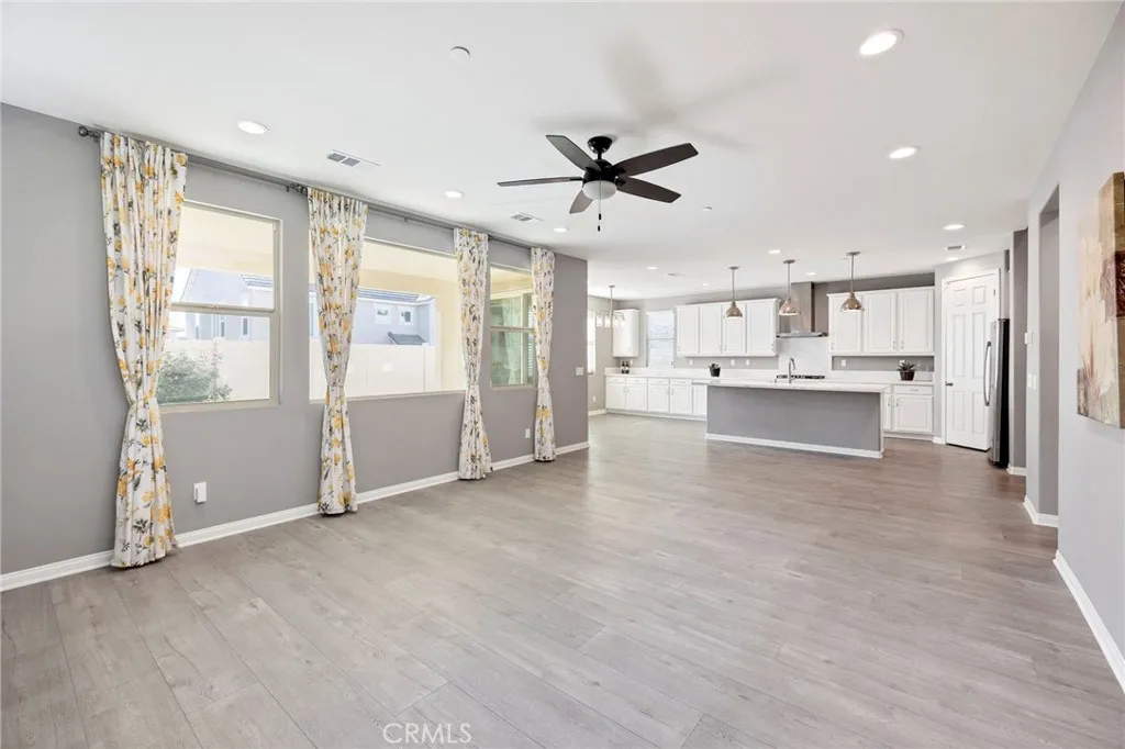32059 Radiant, Temecula, California 92591 home-pic-10