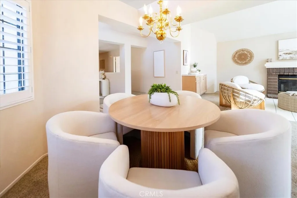 28742 Vista Valley Drive, Vista, California 92084 home-pic-17