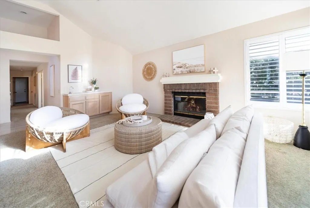 28742 Vista Valley Drive, Vista, California 92084 home-pic-13