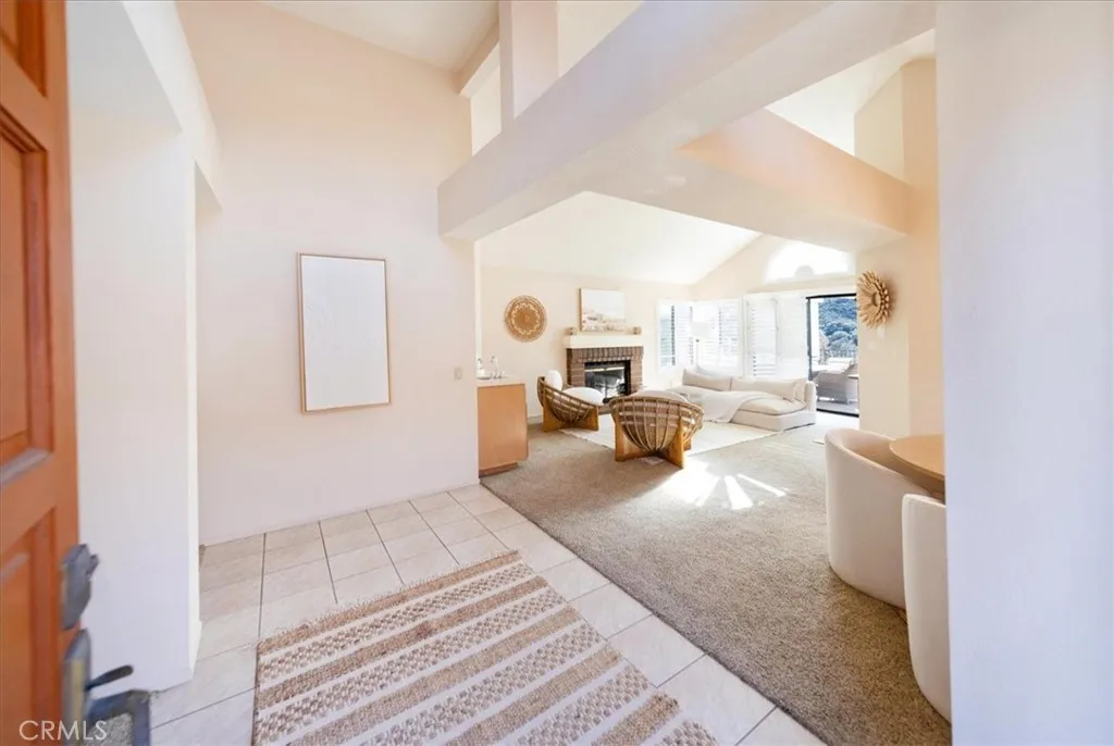 28742 Vista Valley Drive, Vista, California 92084 home-pic-9