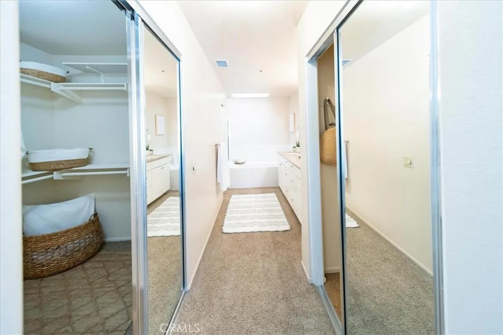28742 Vista Valley Drive, Vista, California 92084 home-pic-35