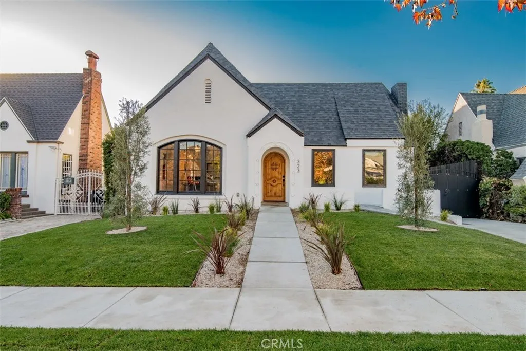 323 S Orange Drive, Los Angeles, California 90036 home-pic-1