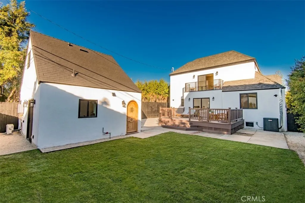 323 S Orange Drive, Los Angeles, California 90036 home-pic-43
