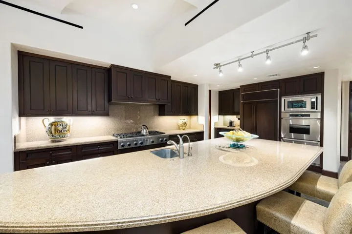 62-web-or-mls-CC_Lantana_OPMG_1223_062