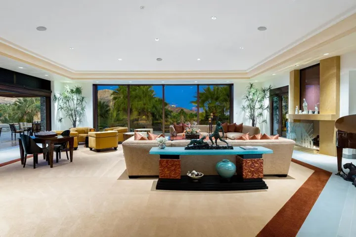 22-web-or-mls-CC_Lantana_OPMG_1223_022