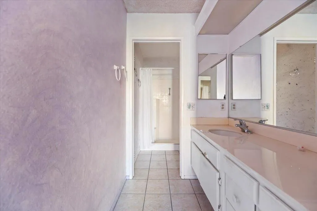 5340 W Palmer Drive, Banning, California 92220 home-pic-25