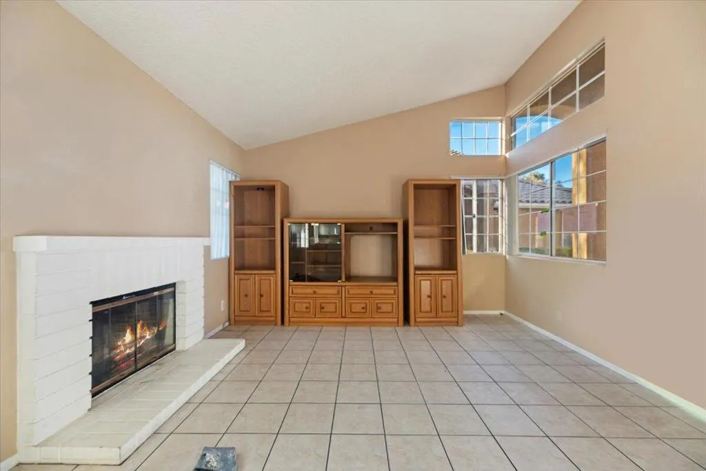 5340 W Palmer Drive, Banning, California 92220 home-pic-11