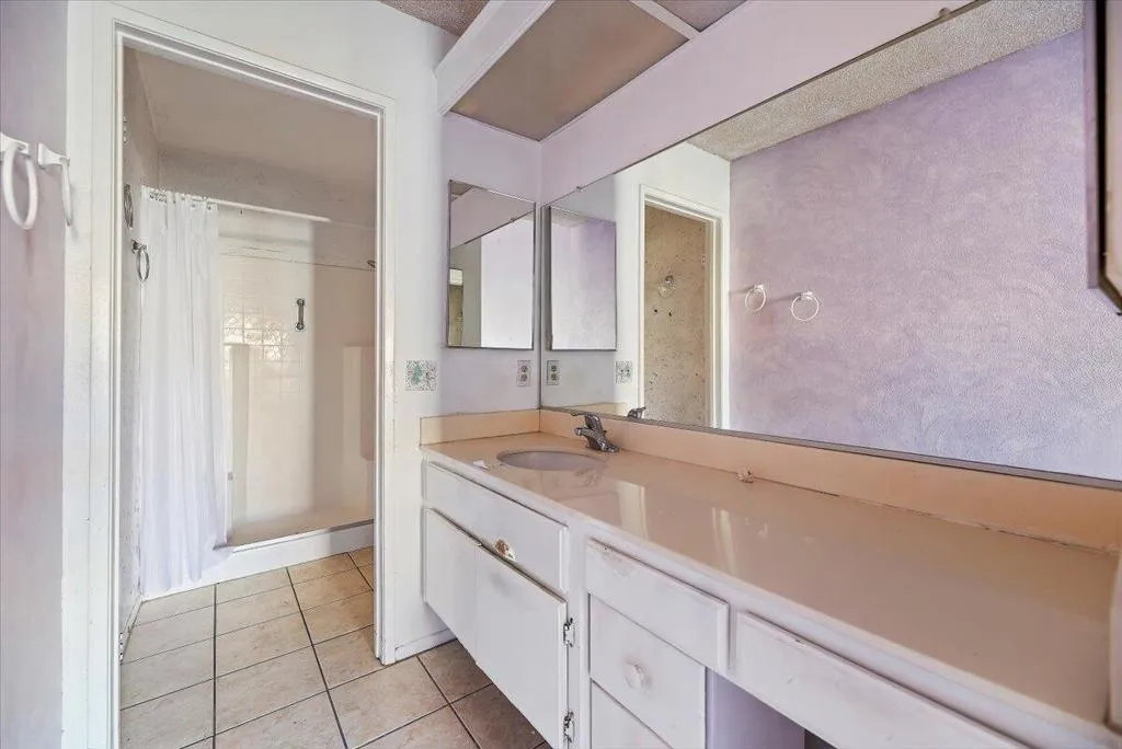 5340 W Palmer Drive, Banning, California 92220 home-pic-24