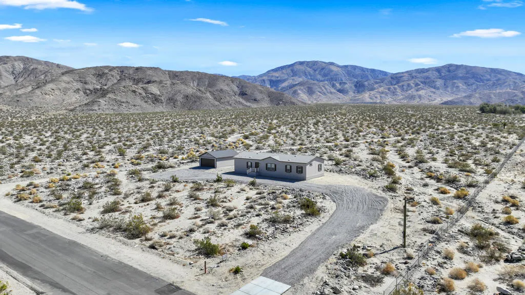 20158 Penny Lane, Desert Hot Springs, California 92241 home-pic-28