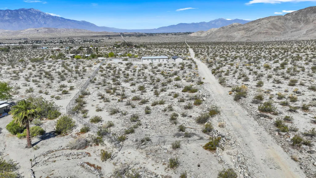 20158 Penny Lane, Desert Hot Springs, California 92241 home-pic-30