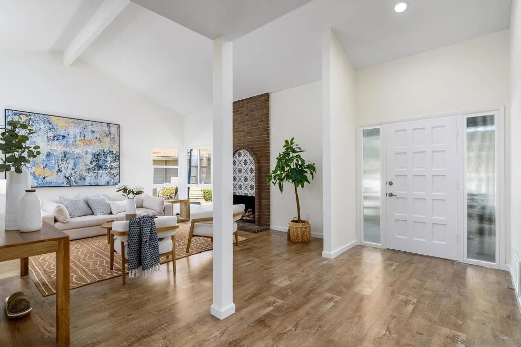 16556 Gabarda Rd, San Diego, California 92128 home-pic-7