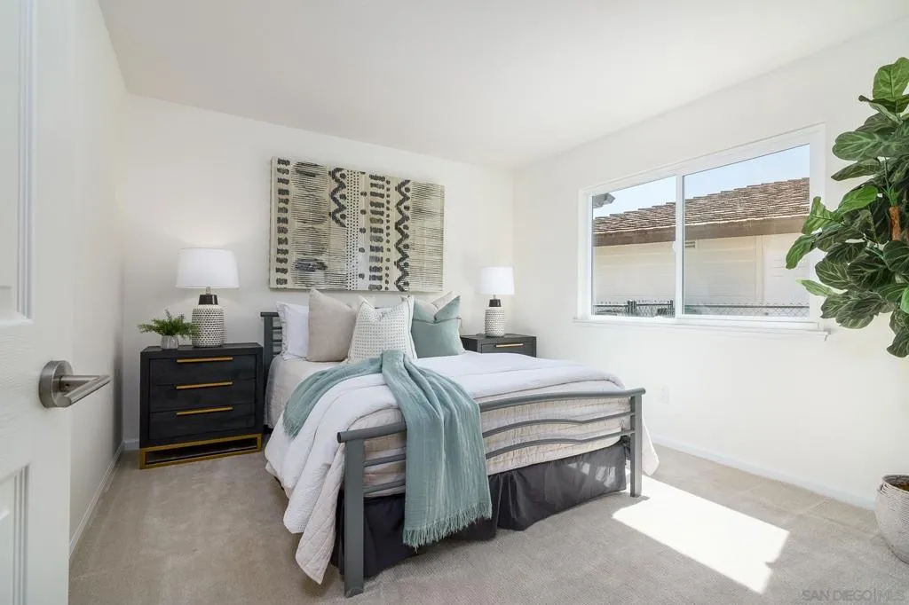 16556 Gabarda Rd, San Diego, California 92128 home-pic-24