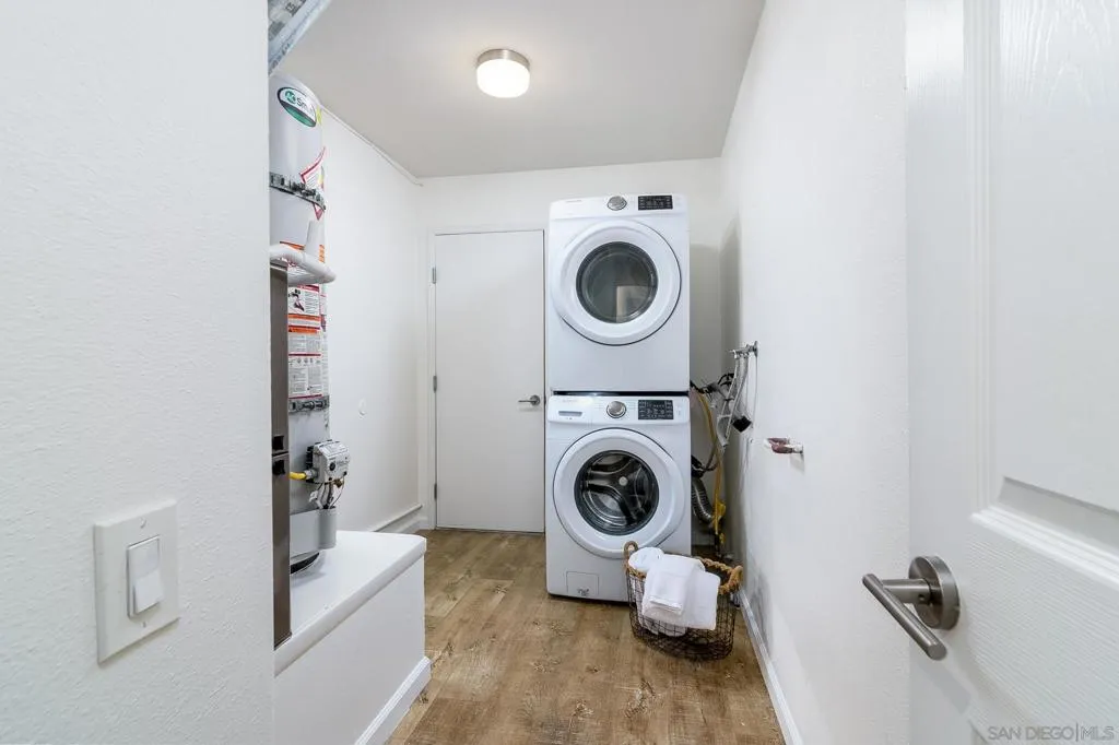 16556 Gabarda Rd, San Diego, California 92128 home-pic-28