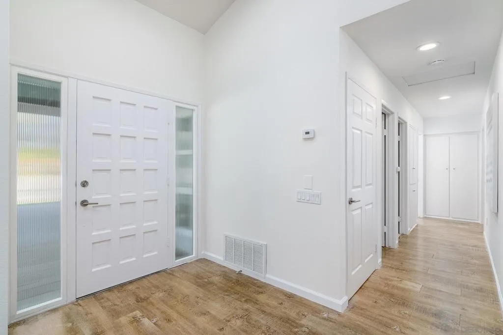 16556 Gabarda Rd, San Diego, California 92128 home-pic-17