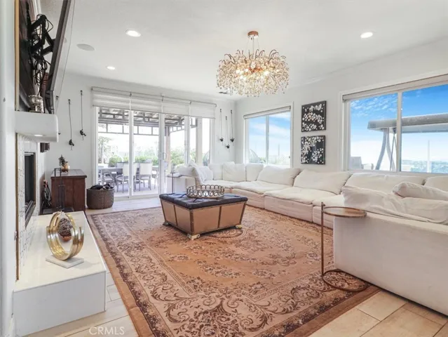 24049 Skyline, Mission Viejo, California 92692