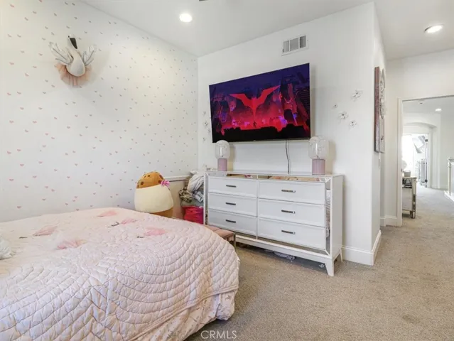 24049 Skyline, Mission Viejo, California 92692