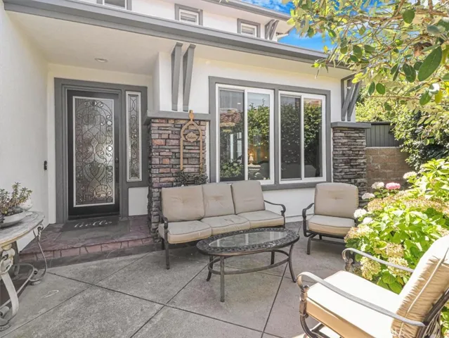 24049 Skyline, Mission Viejo, California 92692