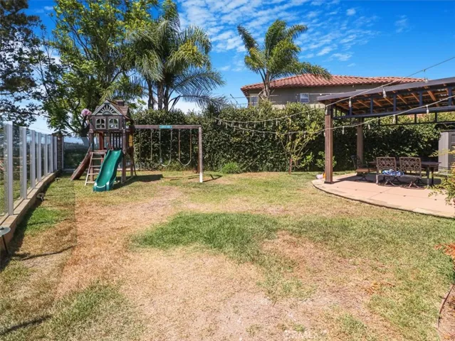 24049 Skyline, Mission Viejo, California 92692