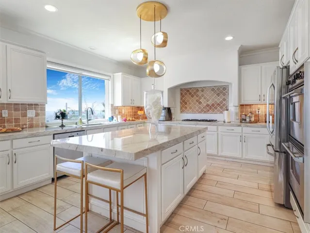 24049 Skyline, Mission Viejo, California 92692