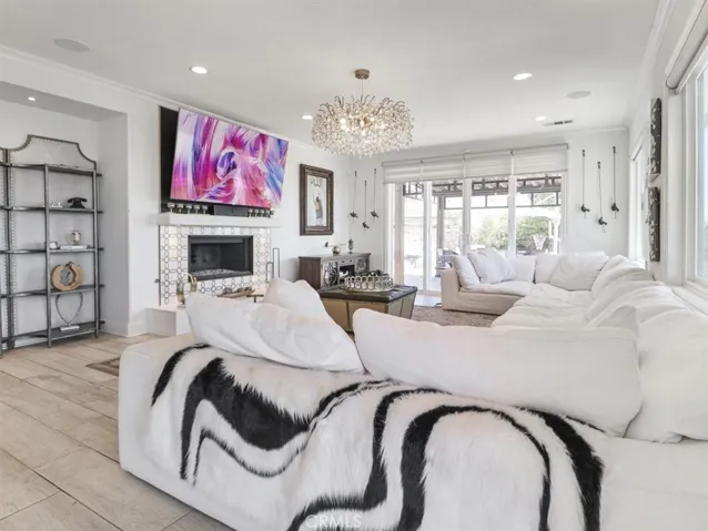 24049 Skyline, Mission Viejo, California 92692