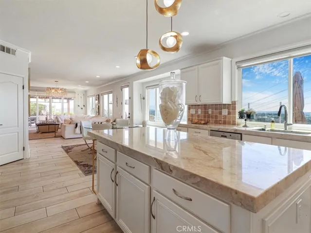 24049 Skyline, Mission Viejo, California 92692