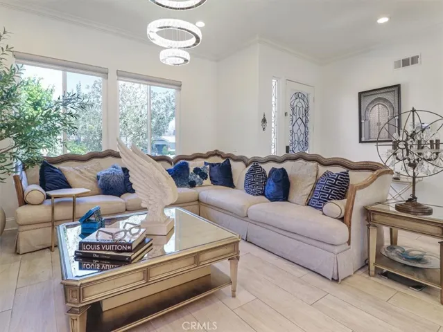 24049 Skyline, Mission Viejo, California 92692