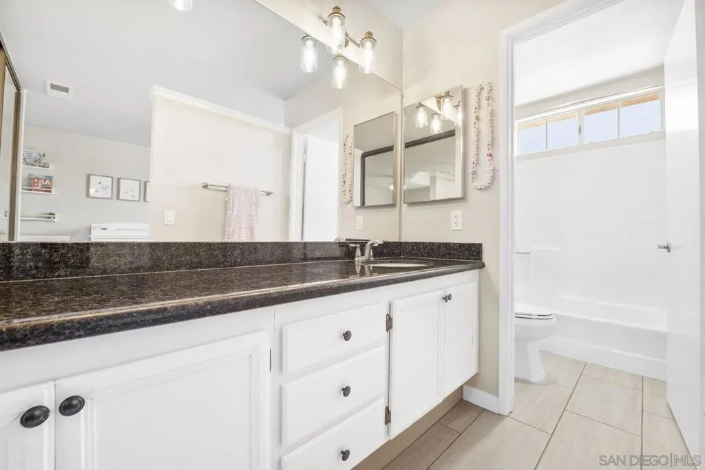 11781 Caminito De Las Missiones, San Diego, California 92128 home-pic-22
