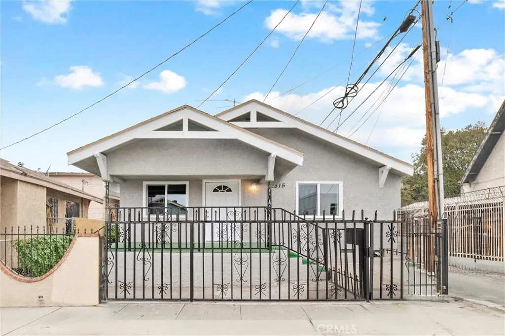 2315 Stanford Avenue, Los Angeles, California 90011 home-pic-18