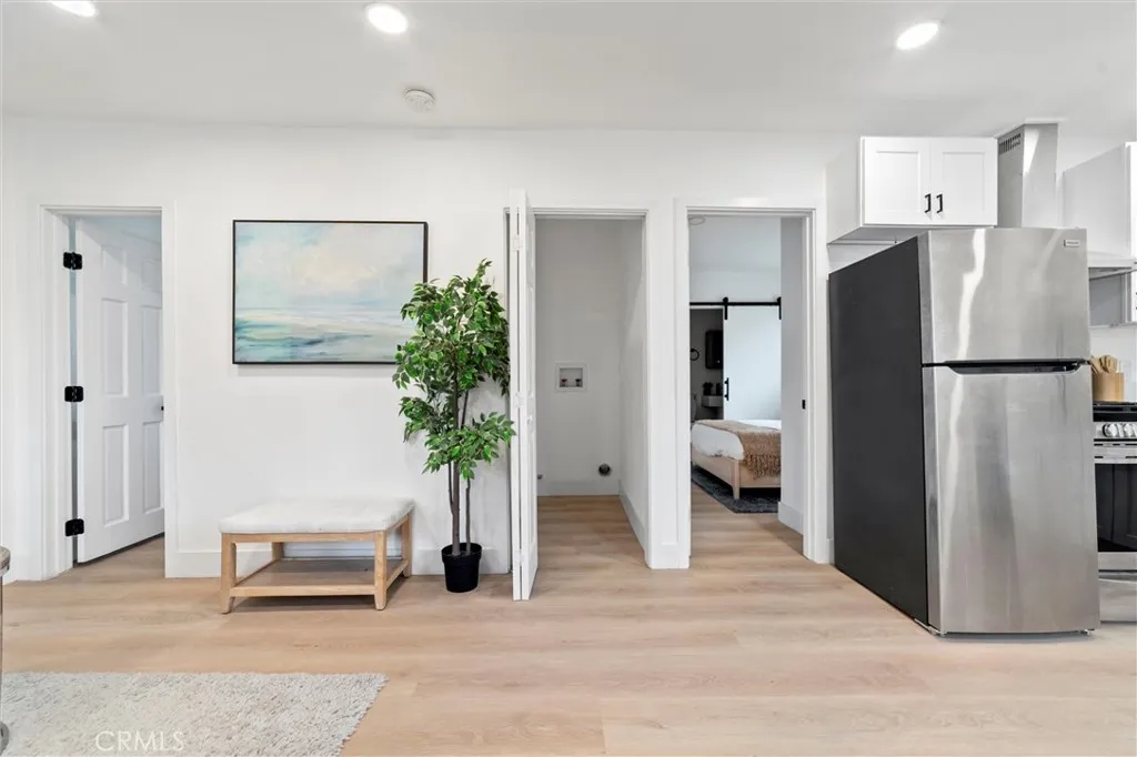 2315 Stanford Avenue, Los Angeles, California 90011 home-pic-10