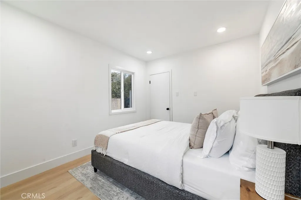 2315 Stanford Avenue, Los Angeles, California 90011 home-pic-16