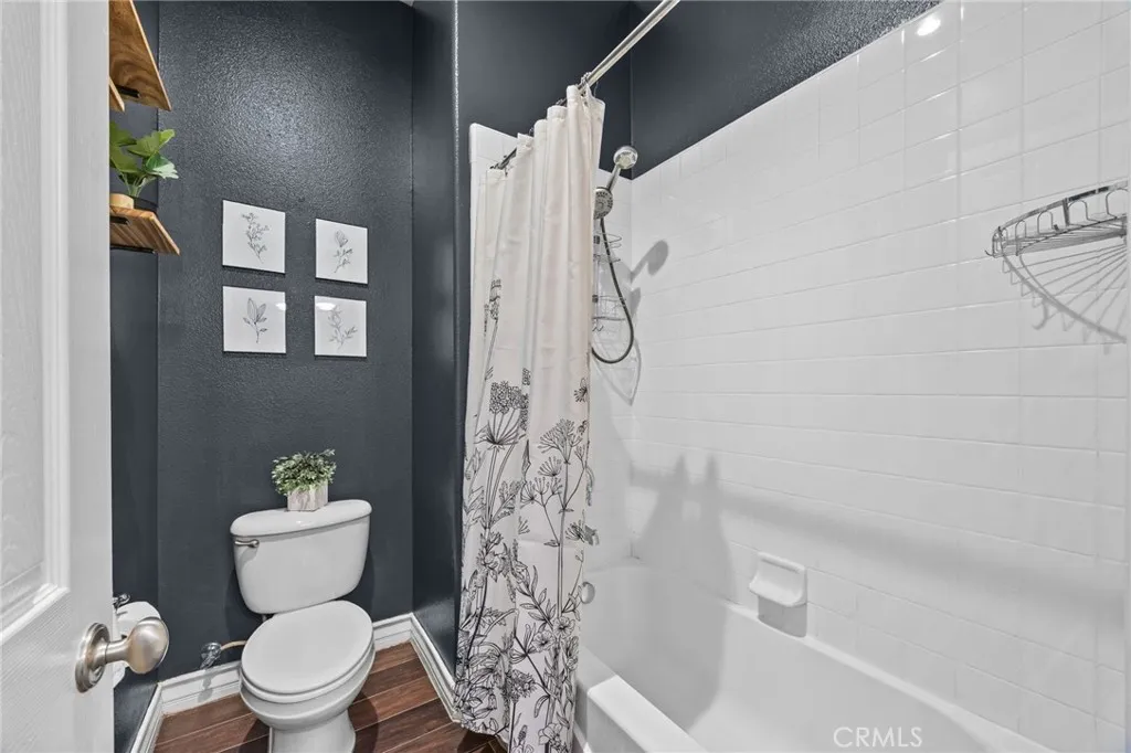22349 Amber Eve Drive, Corona, California 92883 home-pic-35