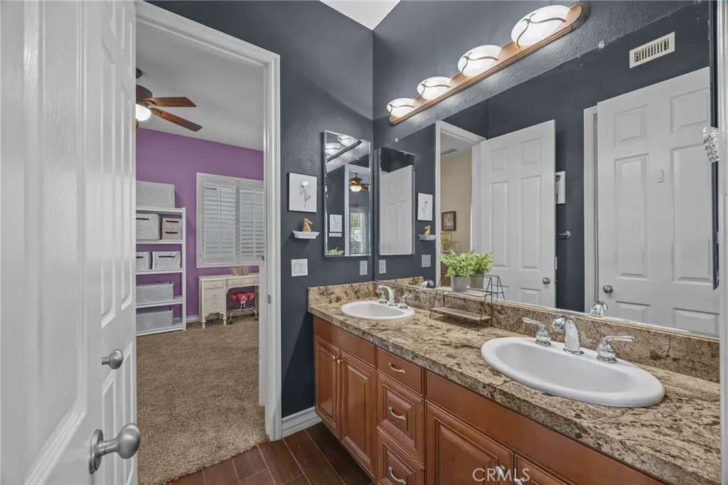 22349 Amber Eve Drive, Corona, California 92883 home-pic-34