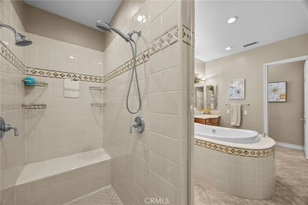 22349 Amber Eve Drive, Corona, California 92883 home-pic-31
