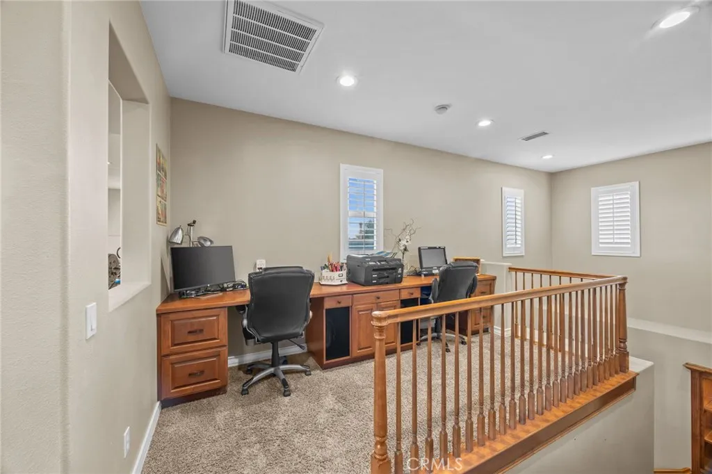22349 Amber Eve Drive, Corona, California 92883 home-pic-38