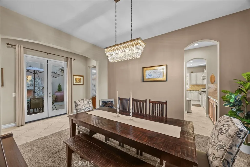 22349 Amber Eve Drive, Corona, California 92883 home-pic-22