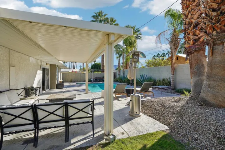 37-web-or-mls-Yucca Tree Dr-S3012-037