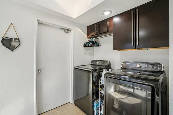 17-web-or-mls-Yucca Tree Dr-S3012-017