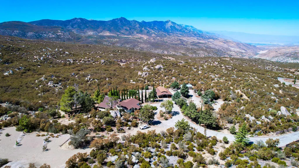 67079 Ribbonwood Drive, Mountain Center, California 92561 home-pic-4