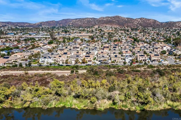 10664 Sandy Creek Drive, Santee, California 92071