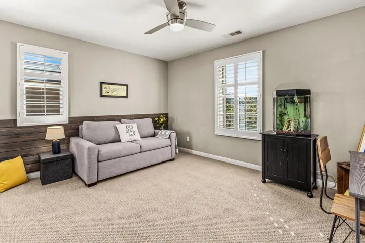 10664 Sandy Creek Drive, Santee, California 92071