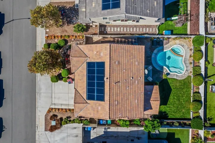 10664 Sandy Creek Drive, Santee, California 92071