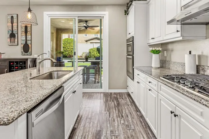 10664 Sandy Creek Drive, Santee, California 92071
