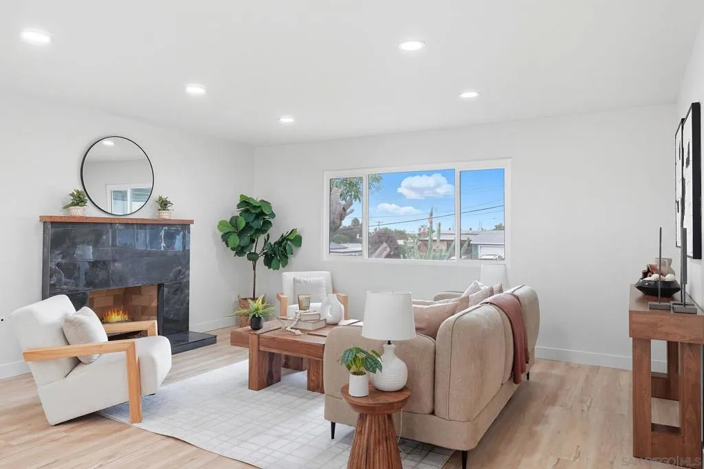 1325 First Ave, Chula Vista, California 91911 home-pic-21
