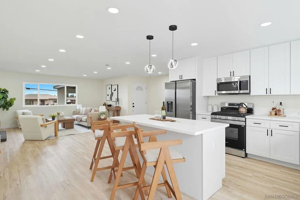 1325 First Ave, Chula Vista, California 91911 home-pic-18